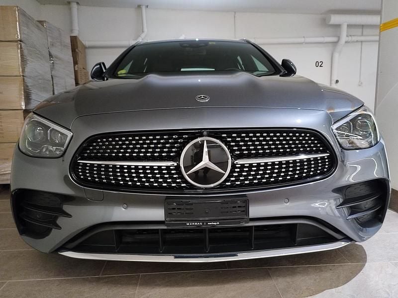 Gebraucht Mercedes E220 AMG line 194 PS (142 kW) 2021