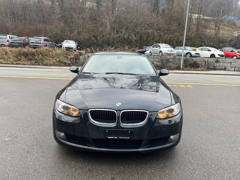 Gebraucht BMW 320 170 PS (125 kW) 2009 Coupé