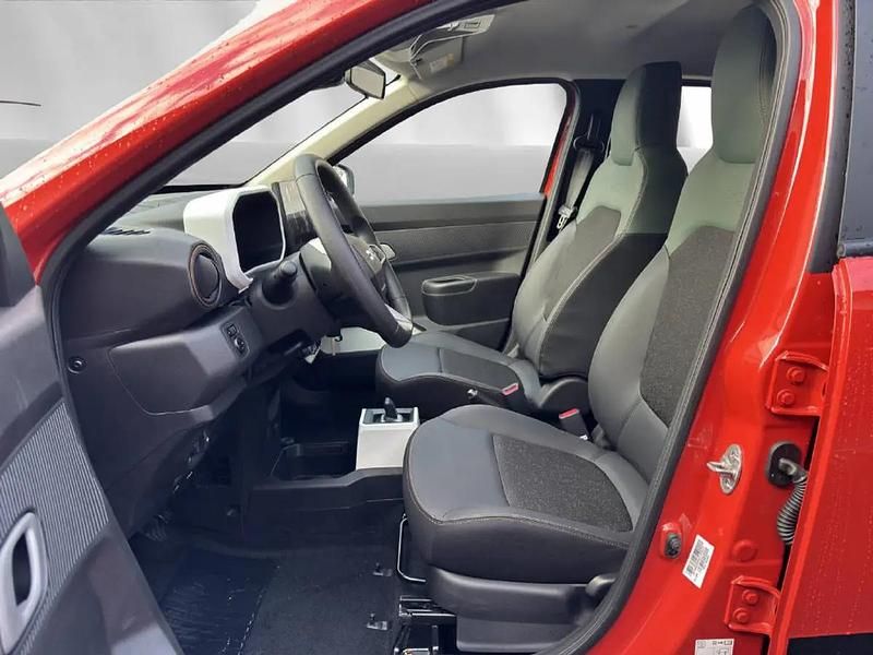 Neu Dacia Spring Extreme 47 kW (65 PS) 2025 Rot Kleinwagen