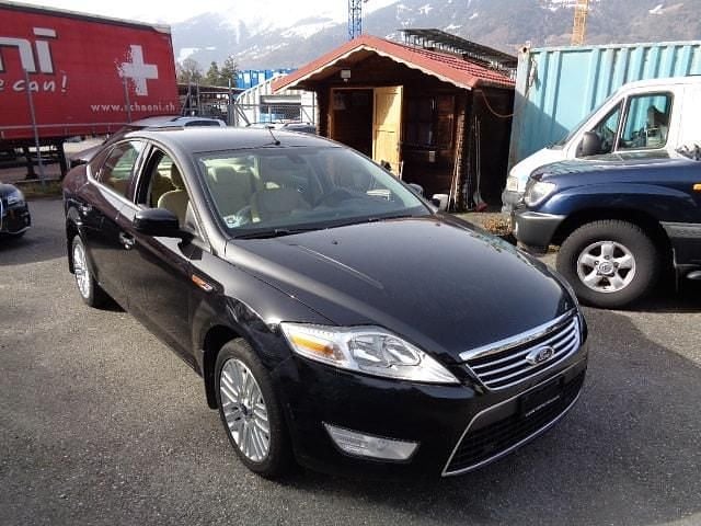 Gebraucht Ford Mondeo Titanium 160 PS (117 kW) 2008