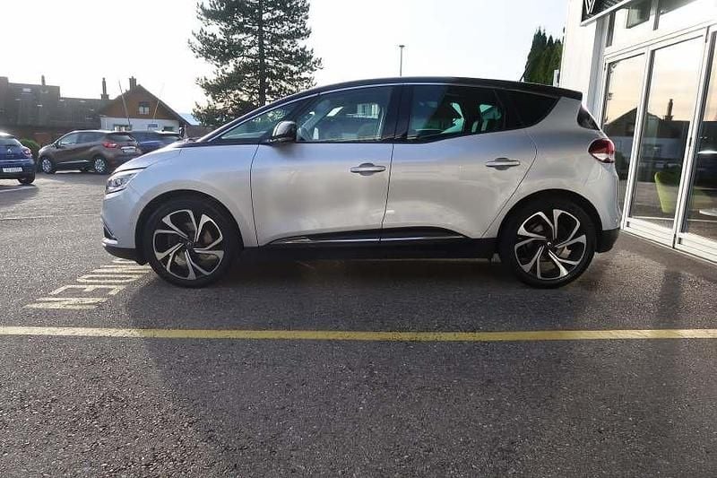 Gebraucht Renault Scénic IV Intens 140 PS (102 kW) 2020 Van / Kleinbus