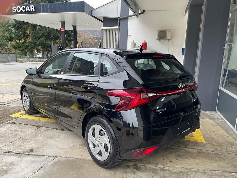 Gebraucht Hyundai i20 100 PS (73 kW) 2023