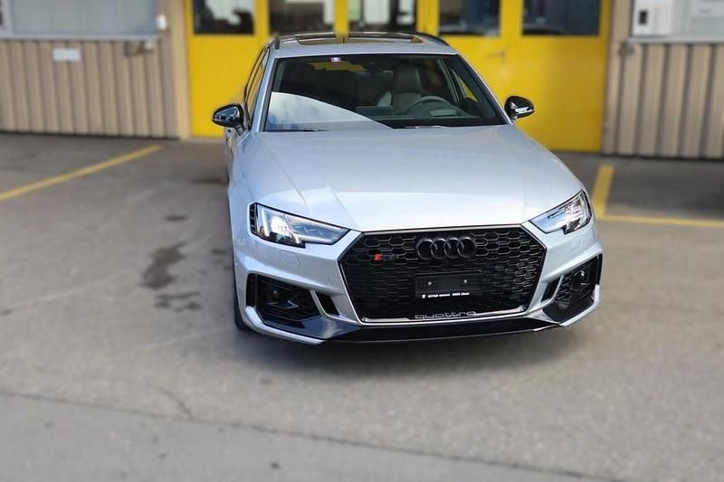 Gebraucht 2018 Audi RS4 Kombi | CHF 64’500 (Etwas zu teuer) - Bild 1/4