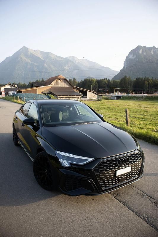 Gebraucht Audi A3 Attraction 150 PS (110 kW) 2023 Limousine