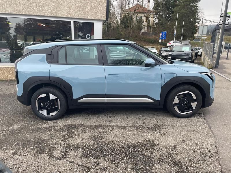 Neu Kia EV3 150 kW (204 PS) 2026 Blau SUV