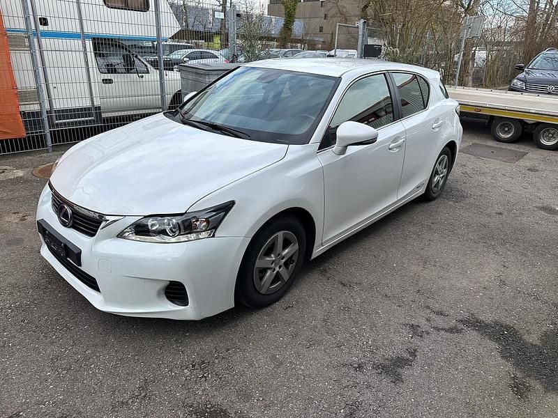 Gebraucht 2014 Lexus CT200h Impression Line Limousine | CHF 6’500 - Bild 1/4