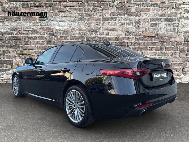 Gebraucht Alfa Romeo Giulia Super 201 PS (147 kW) 2018 Schwarz Limousine
