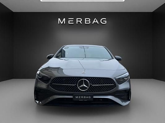 Gebraucht Mercedes A200 163 PS (119 kW) 2025 Grau Limousine