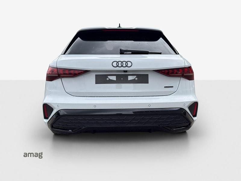 Neu Audi A3 S-Line 204 PS (150 kW) 2025 Gletscherweiss metallic Limousine