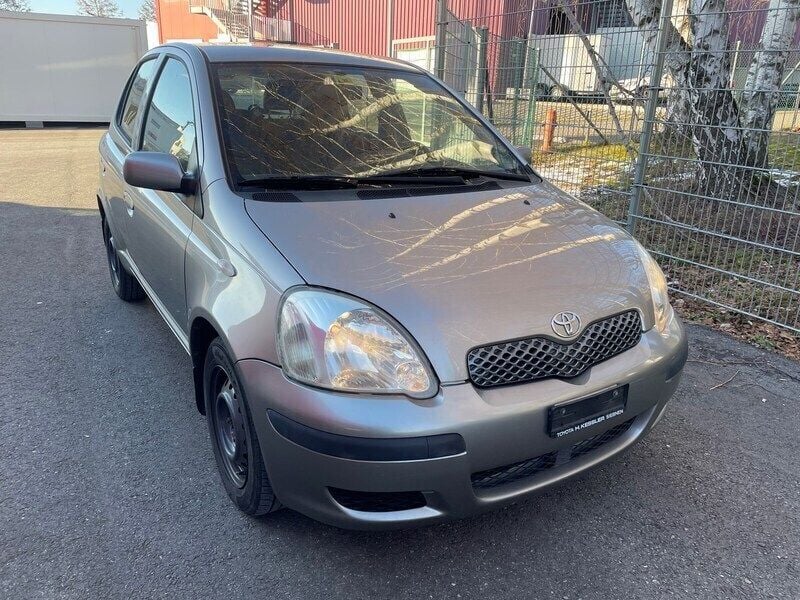 Gebraucht 2005 Toyota Yaris Luna | CHF 3’500 (Etwas zu teuer) - Bild 1/4