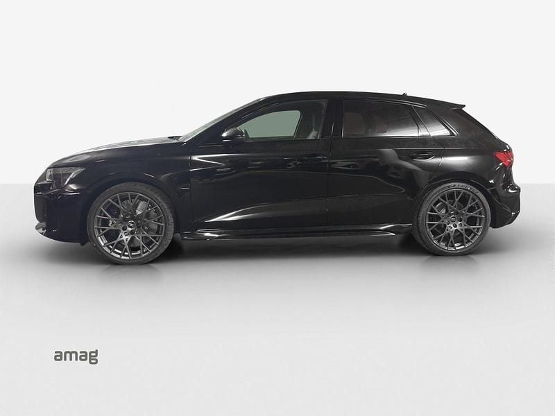 Neu Audi RS3 Comfort 400 PS (294 kW) 2026 Mythosschwarz metallic Limousine