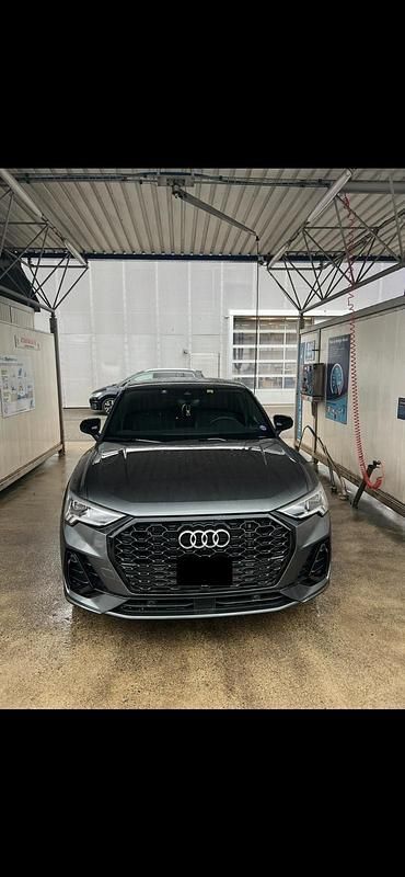 Gebraucht Audi Q3 Attraction 150 PS (110 kW) 2022 SUV