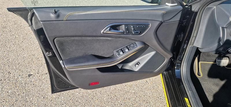 Gebraucht Mercedes CLA45 AMG AMG 381 PS (280 kW) 2018 Schwarz Limousine