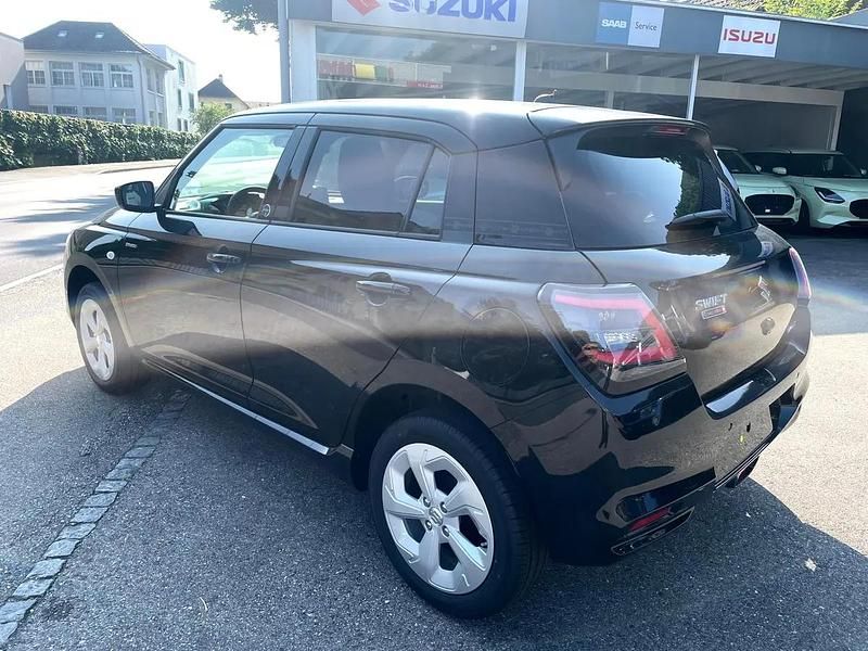 Neu Suzuki Swift 82 PS (60 kW) 2025 Schwarz Kleinwagen