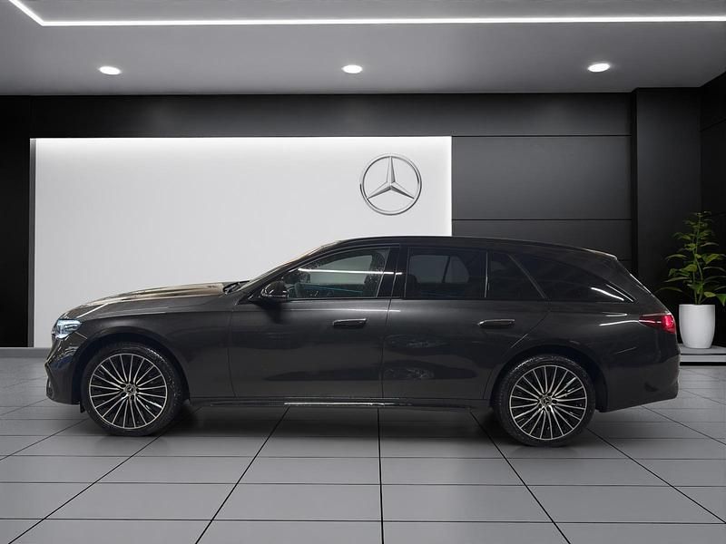Neu Mercedes E220 197 PS (144 kW) 2025 Grau Kombi