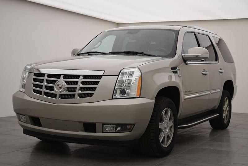 Gebraucht Cadillac Escalade 409 PS (300 kW) 2010 Grau SUV