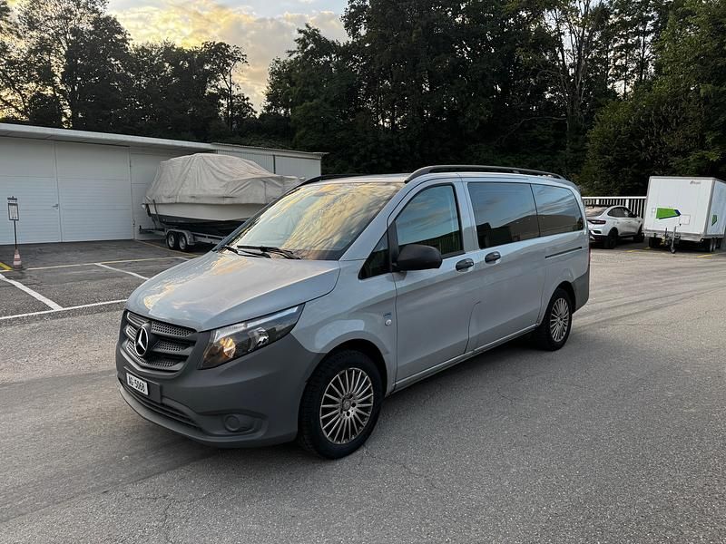 Gebraucht Mercedes Vito 163 PS (119 kW) 2017 Van