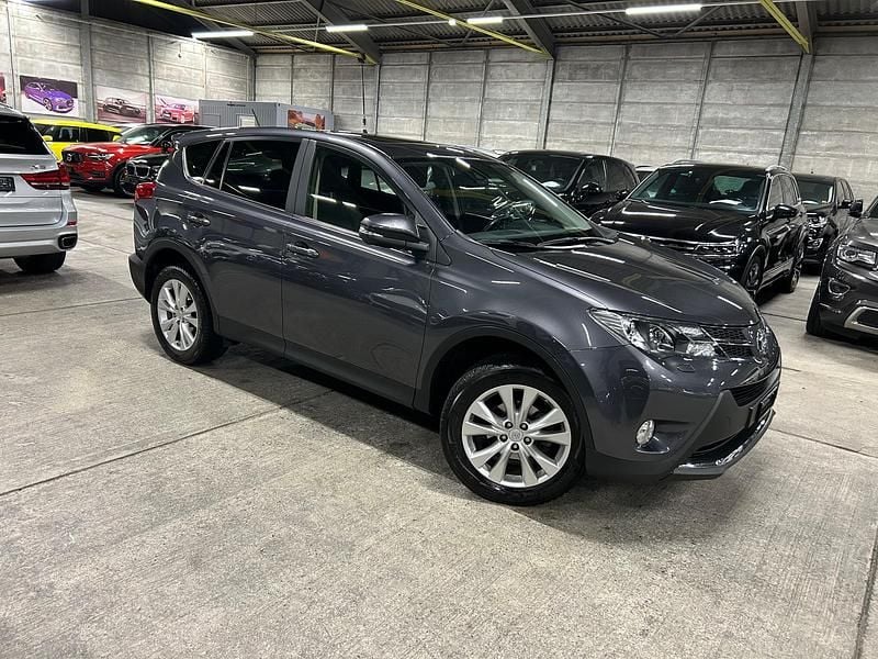 Gebraucht 2014 Toyota RAV4 Premium | CHF 16’898 (Etwas zu teuer) - Bild 1/4