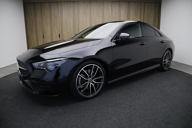 Gebraucht Mercedes CLA200 AMG line 163 PS (119 kW) 2025