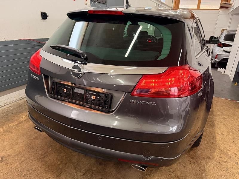 Gebraucht Opel Insignia Sport 250 PS (183 kW) 2012 Kombi