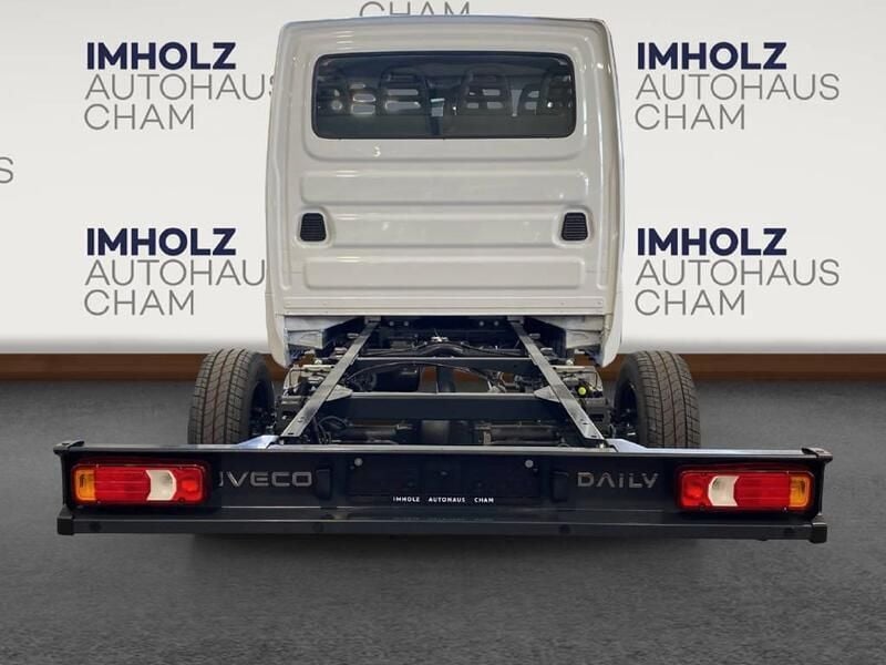 Gebraucht Iveco Daily 156 PS (114 kW) 2024 Weiss Abholung