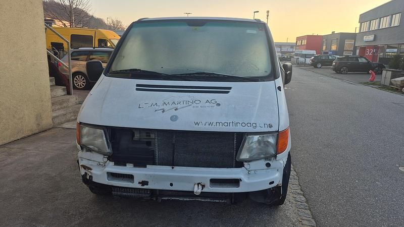Gebraucht Mercedes Vito 122 PS (89 kW) 2000 Van
