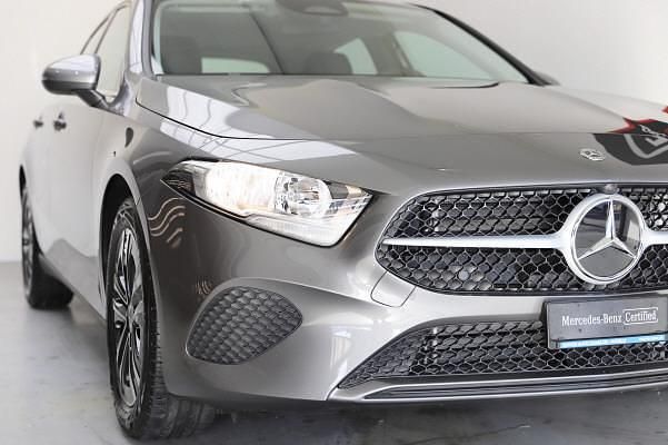 Neu Mercedes A220 190 PS (139 kW) 2025 Grau Limousine