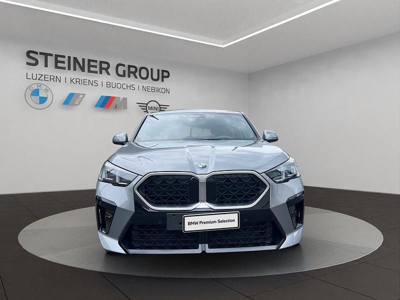 Gebraucht BMW X2 M Sport 150 PS (110 kW) 2024 Grau SUV