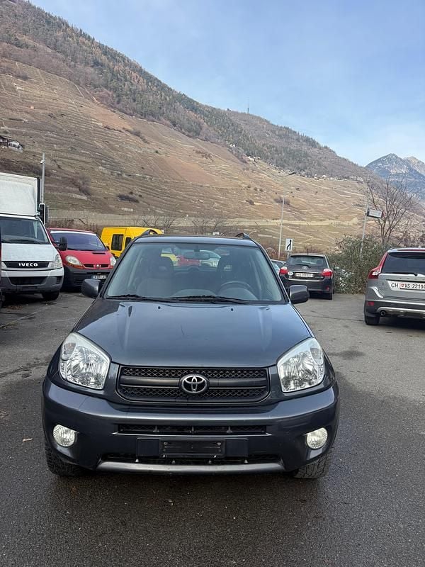 Gebraucht 2005 Toyota RAV4 Luna | CHF 2’900 (Guter Preis) - Bild 1/4