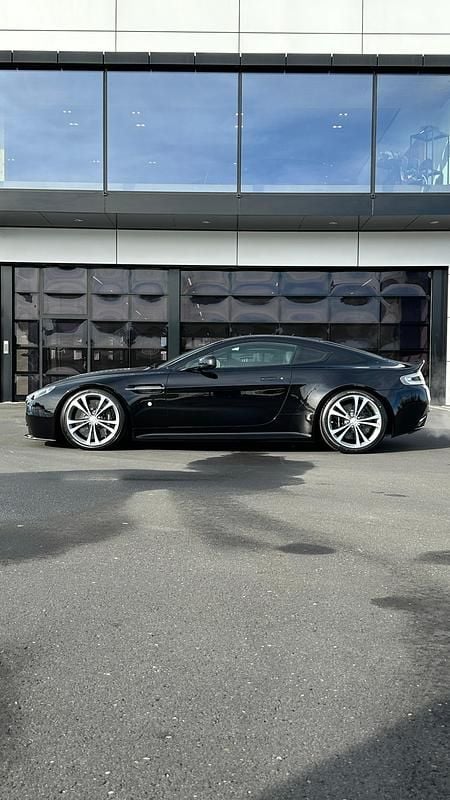 Gebraucht Aston Martin V12 Vantage 517 PS (380 kW) 2010 Coupé