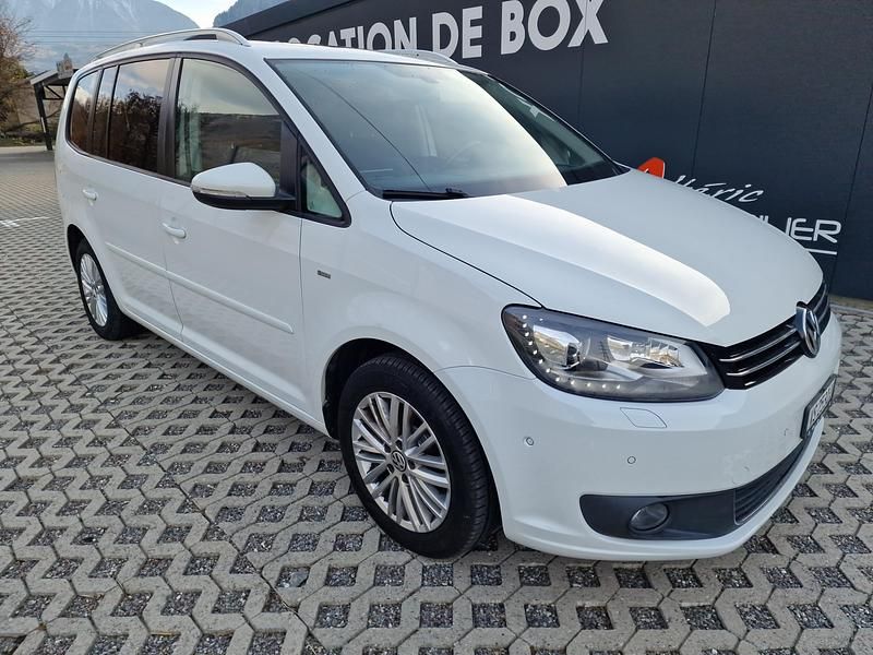 Gebraucht VW Touran Cup 140 PS (102 kW) 2015 Van / Kleinbus