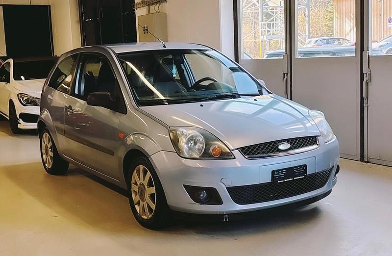 Gebraucht Ford Fiesta S 101 PS (74 kW) 2006 Kleinwagen