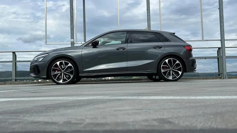 Gebraucht Audi S3 311 PS (228 kW) 2026 Gray Limousine