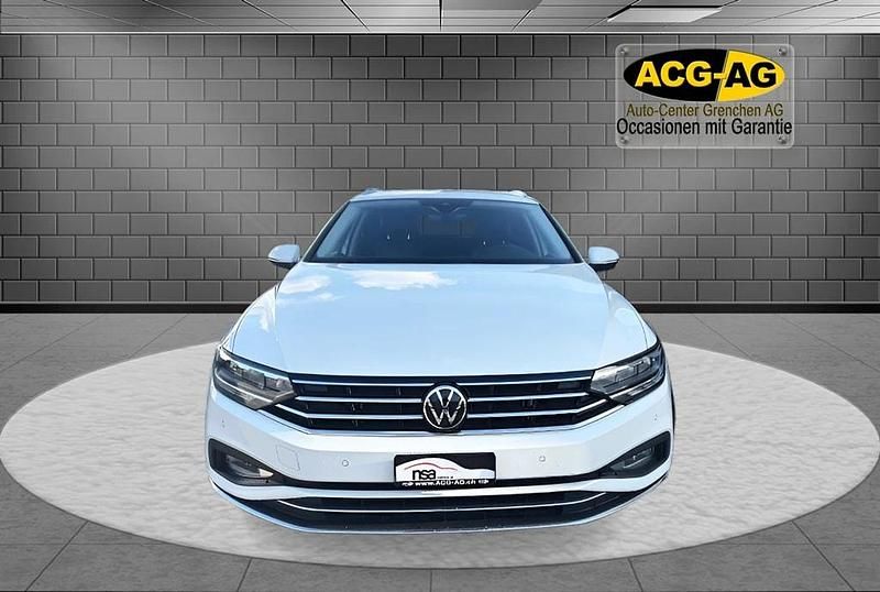 Gebraucht VW Passat Elegance 150 PS (110 kW) 2021