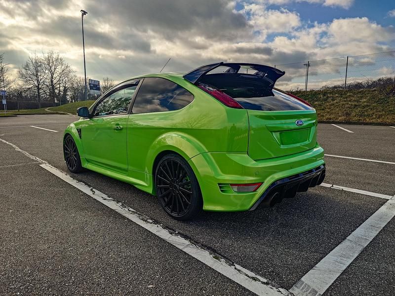 Gebraucht Ford Focus RS 305 PS (224 kW) 2010