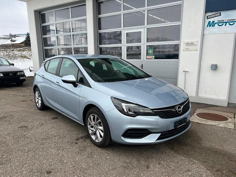 Gebraucht Opel Astra Edition 130 PS (95 kW) 2019 Limousine