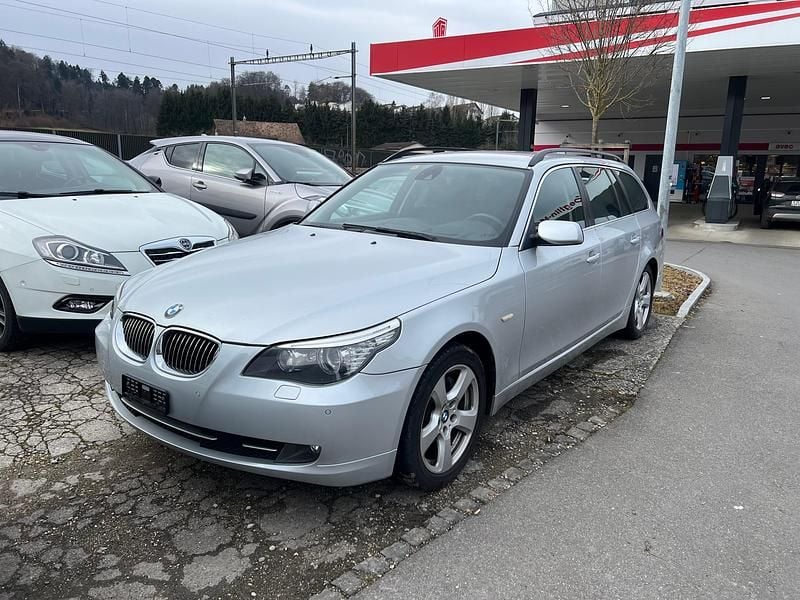 Gebraucht BMW 530 272 PS (200 kW) 2007 Kombi