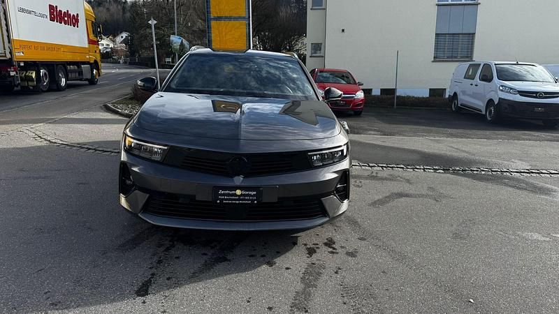 Gebraucht Opel Astra 130 PS (95 kW) 2024 Grau Kombi