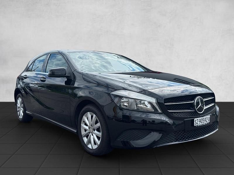 Gebraucht Mercedes A180 Style 122 PS (89 kW) 2013