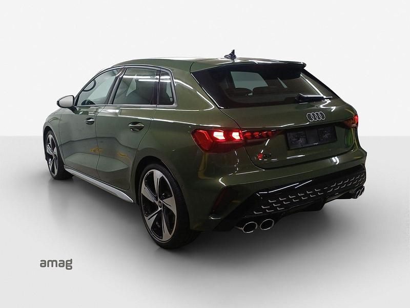 Gebraucht Audi S3 Comfort 333 PS (244 kW) 2025 Grün Limousine