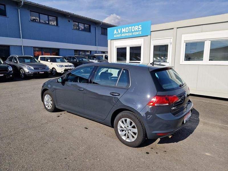 Gebraucht VW Golf VII Comfortline 105 PS (77 kW) 2015