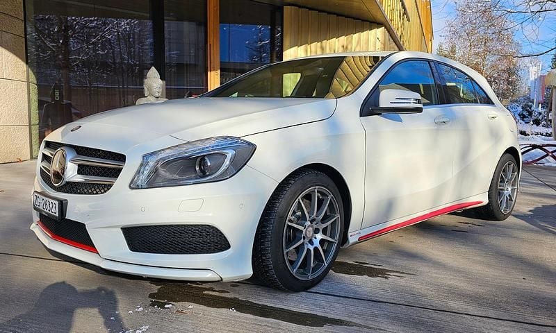 Gebraucht 2015 Mercedes A250 AMG line | CHF 16’300 (Fairer Preis) - Bild 1/4