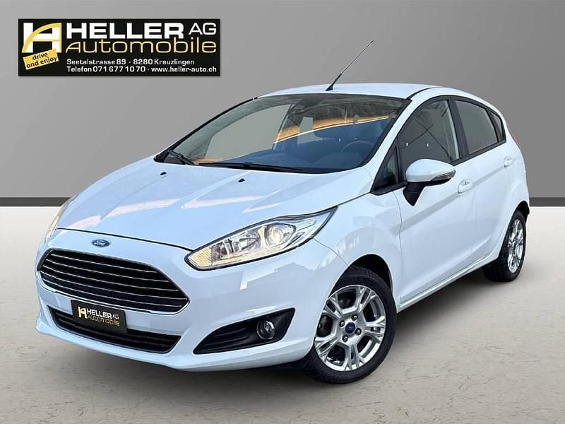 Gebraucht Ford Fiesta Trend 101 PS (74 kW) 2015 Limousine