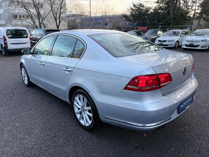 Gebraucht VW Passat Comfortline 160 PS (117 kW) 2011