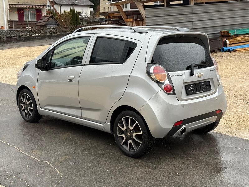 Gebraucht Chevrolet Spark 82 PS (60 kW) 2012 Kleinwagen