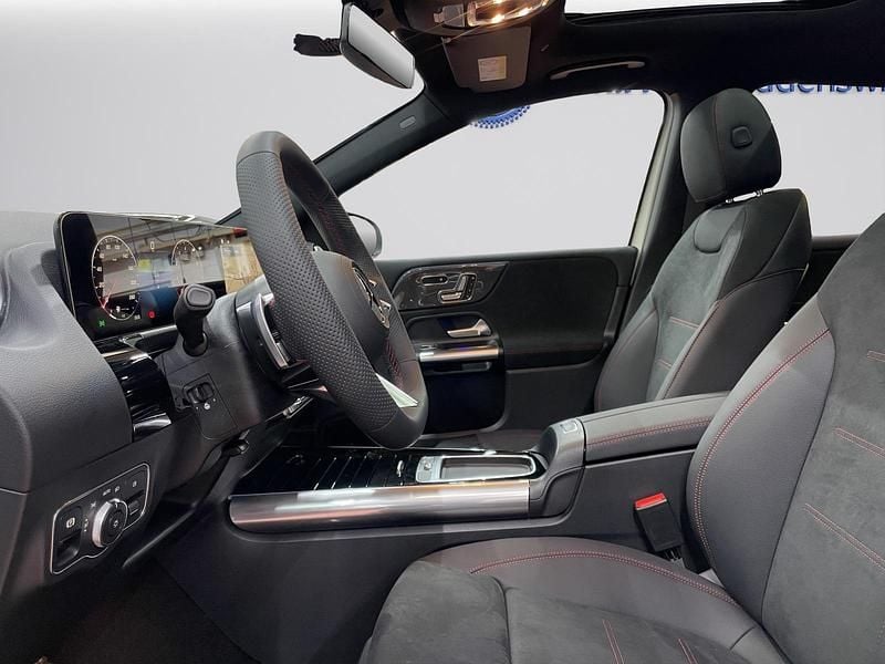 Gebraucht Mercedes B220 AMG line 204 PS (150 kW) 2025 Van / Kleinbus