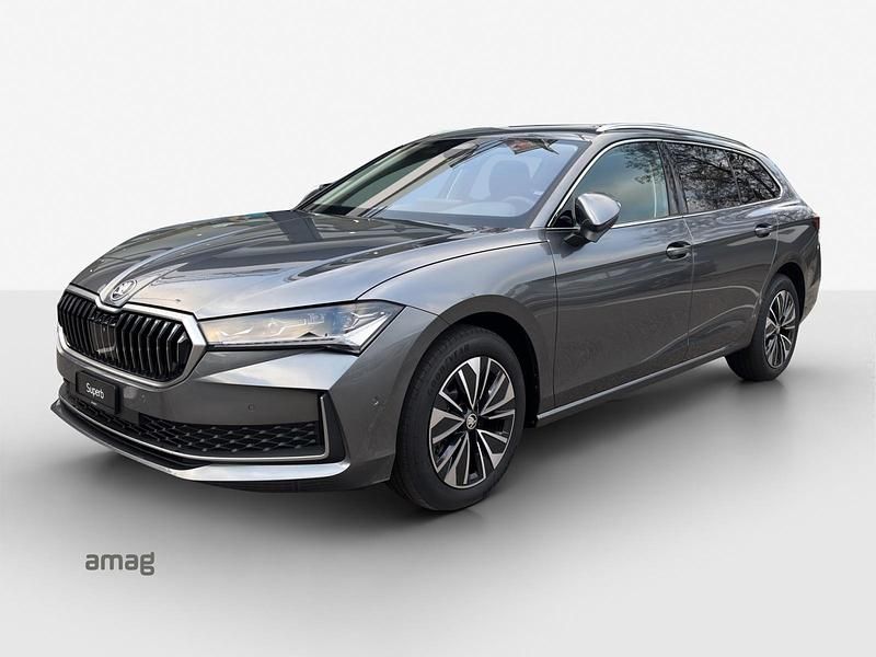 Graphite grau, metallic Gebraucht 2025 Skoda Superb Selection Kombi | CHF 42’900 (Teuer) - Bild 1/4