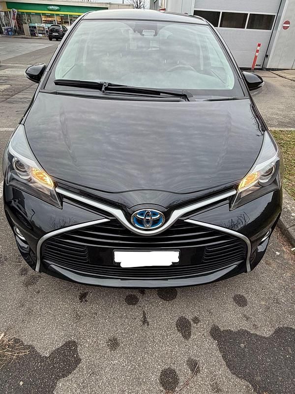 Gebraucht 2016 Toyota Yaris Hybrid Trend | CHF 8’900 (Superpreis) - Bild 1/4