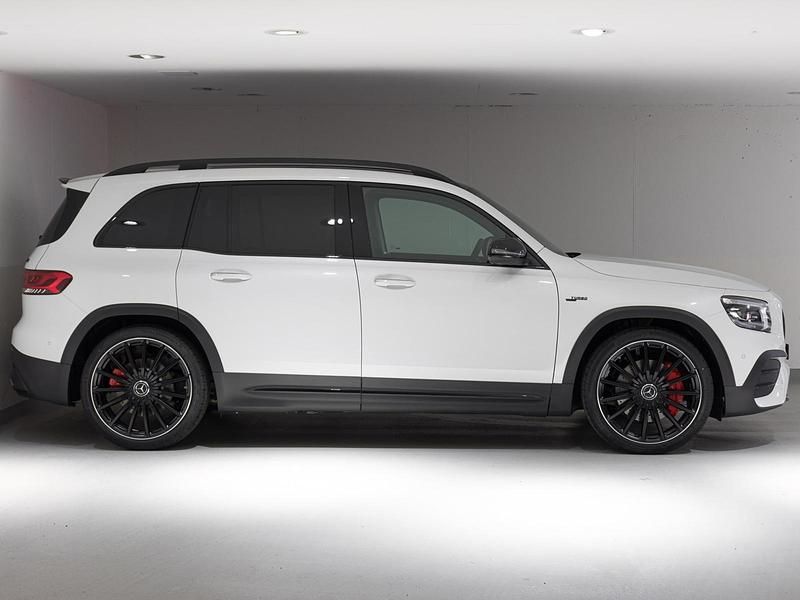 Gebraucht Mercedes GLB35 AMG 306 PS (225 kW) 2023 Weiss SUV