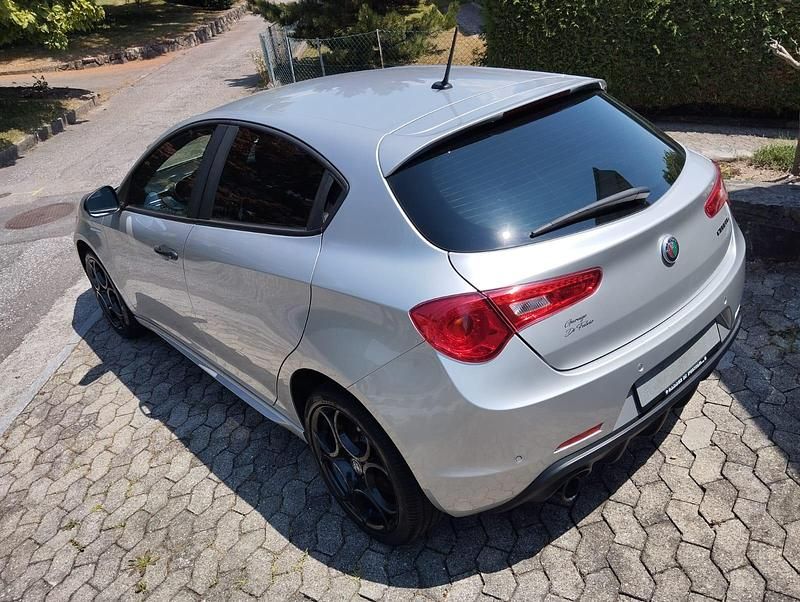 Gebraucht Alfa Romeo Giulietta Super 120 PS (88 kW) 2019 Kleinwagen